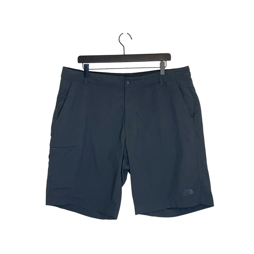 The North Face Men’s Shorts Dark Gray Size 38